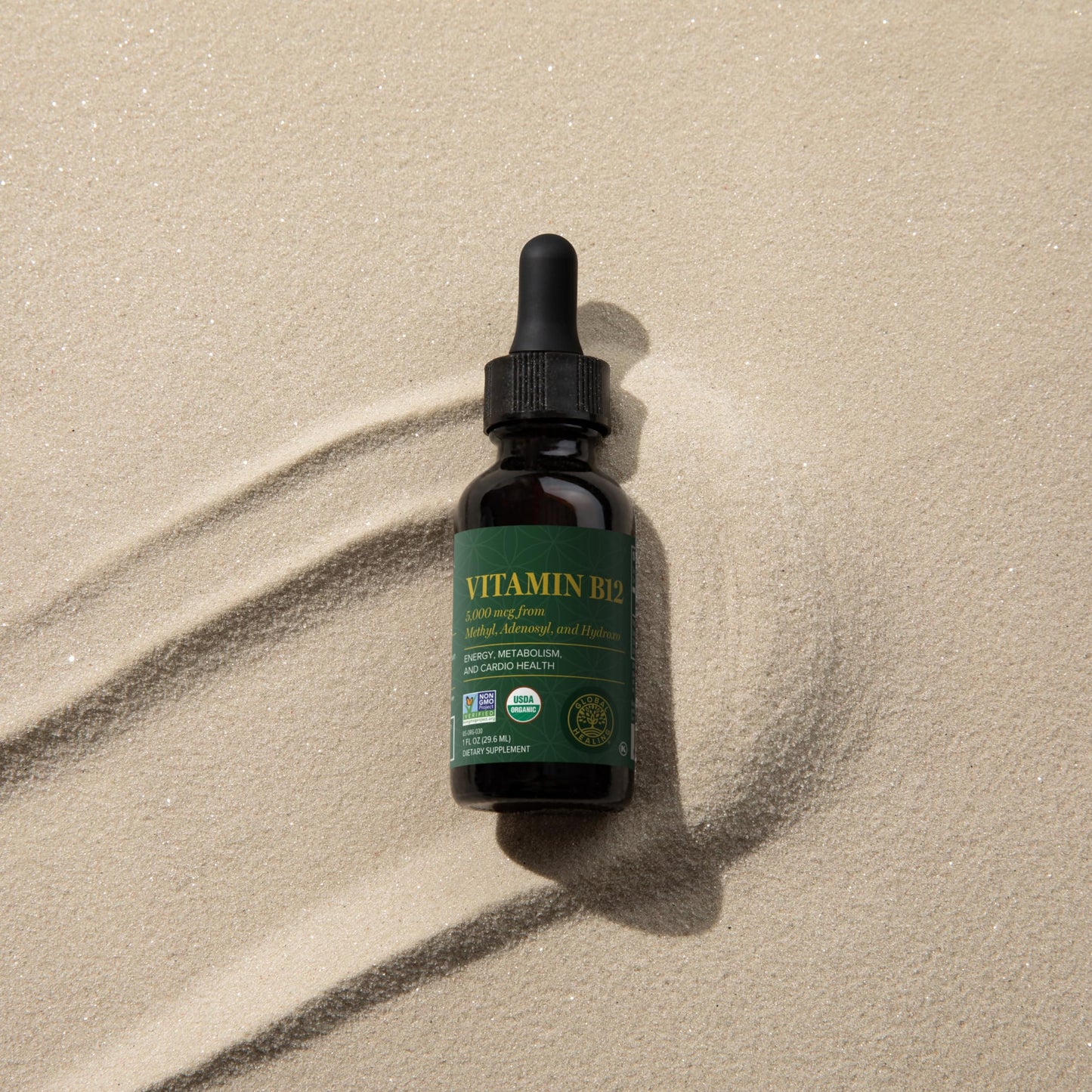 Etiqueta frontal vitamina B12 líquida orgánica 3 en 1