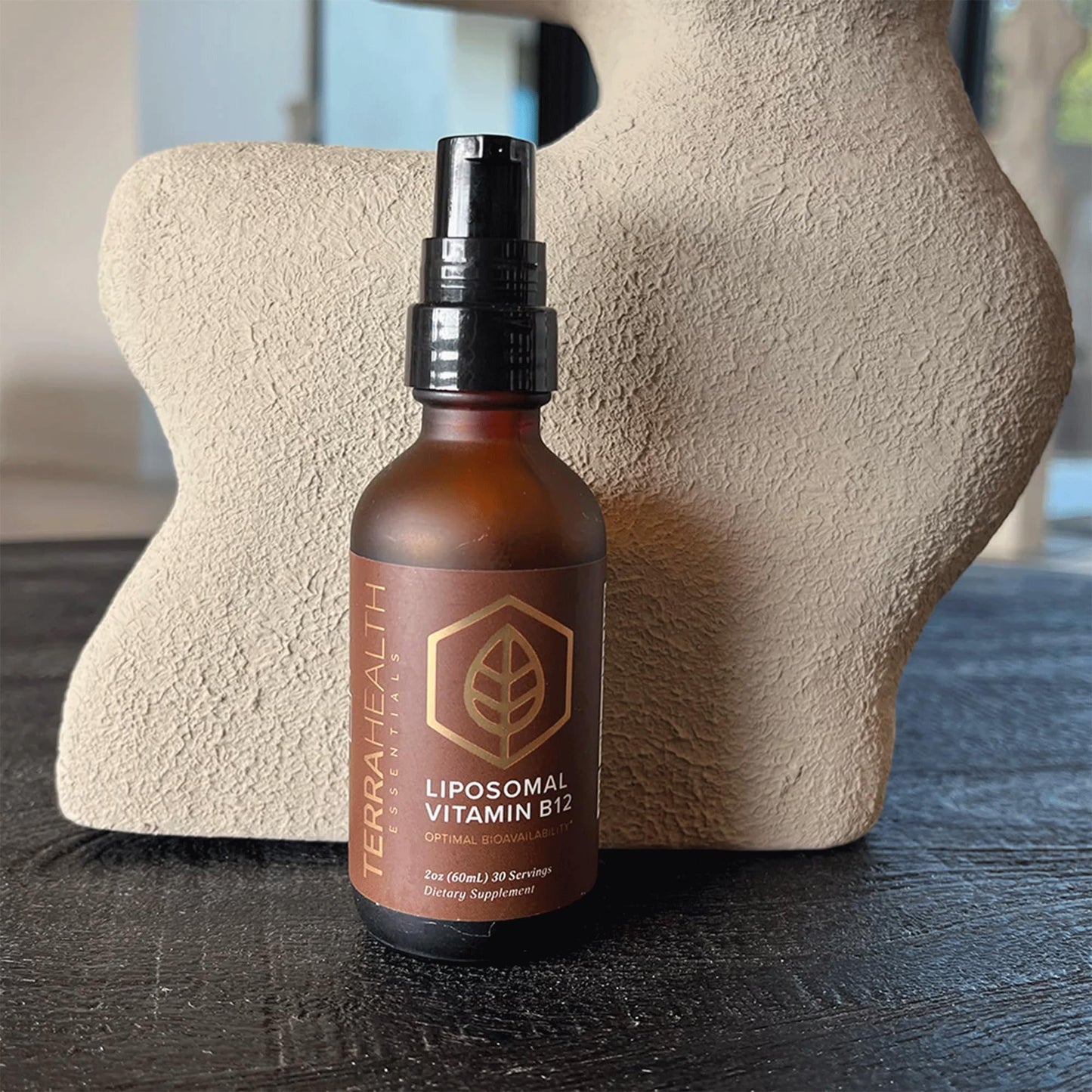 Etiqueta del producto B12 liposomal Terra Health Essentials