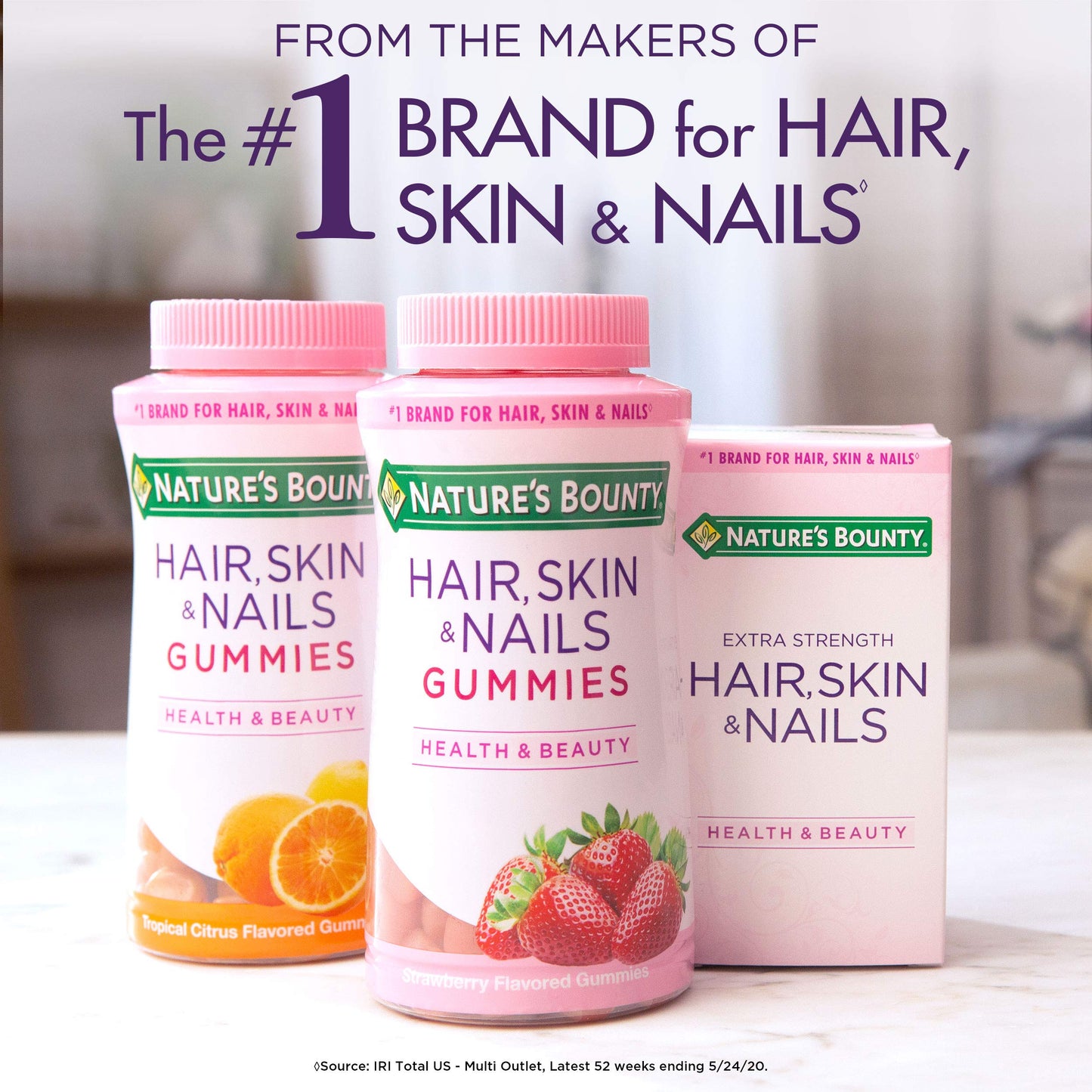 Frasco con etiqueta de suplemento Nature's Bounty biotina
