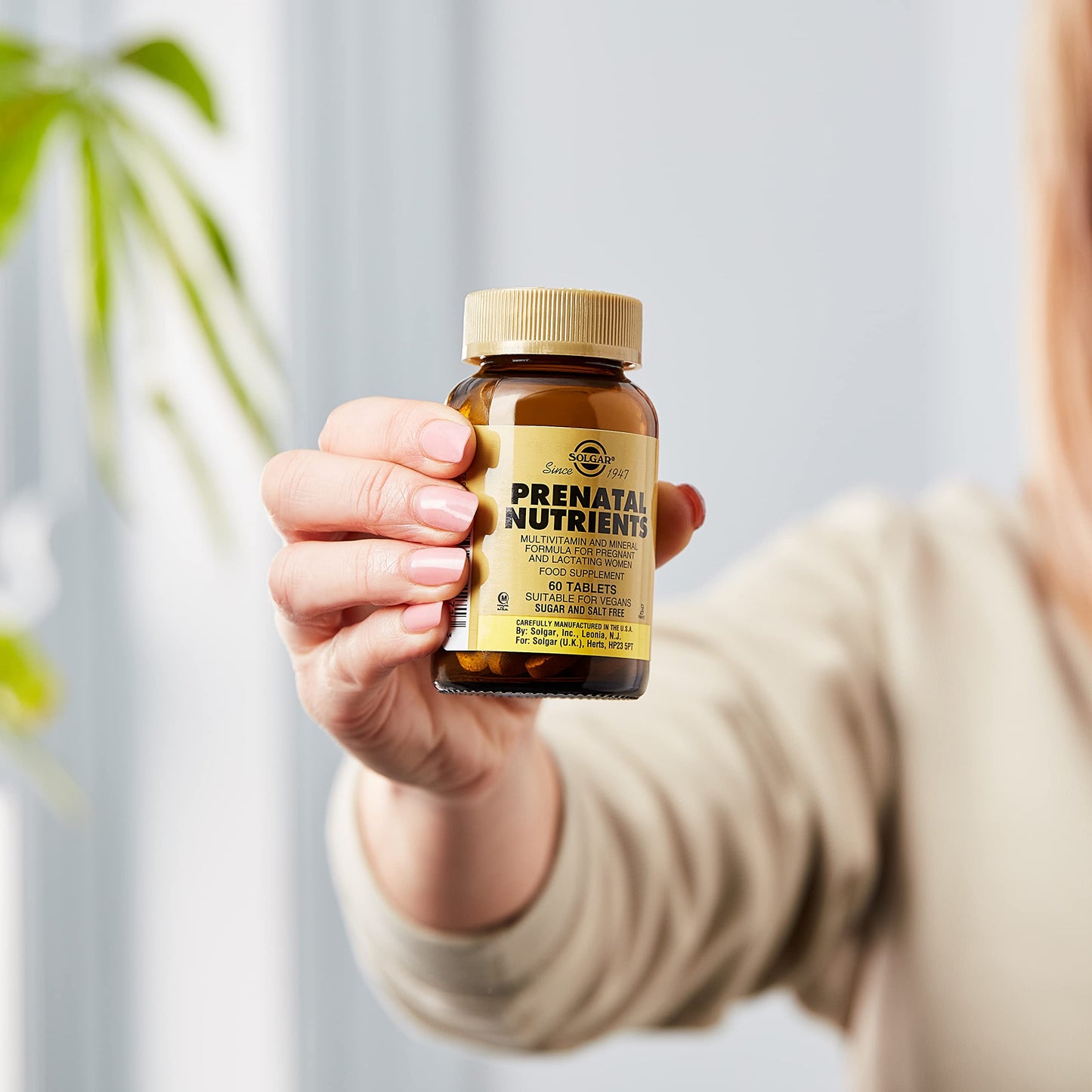 Parte trasera caja Solgar Prenatal Nutrients vitaminas