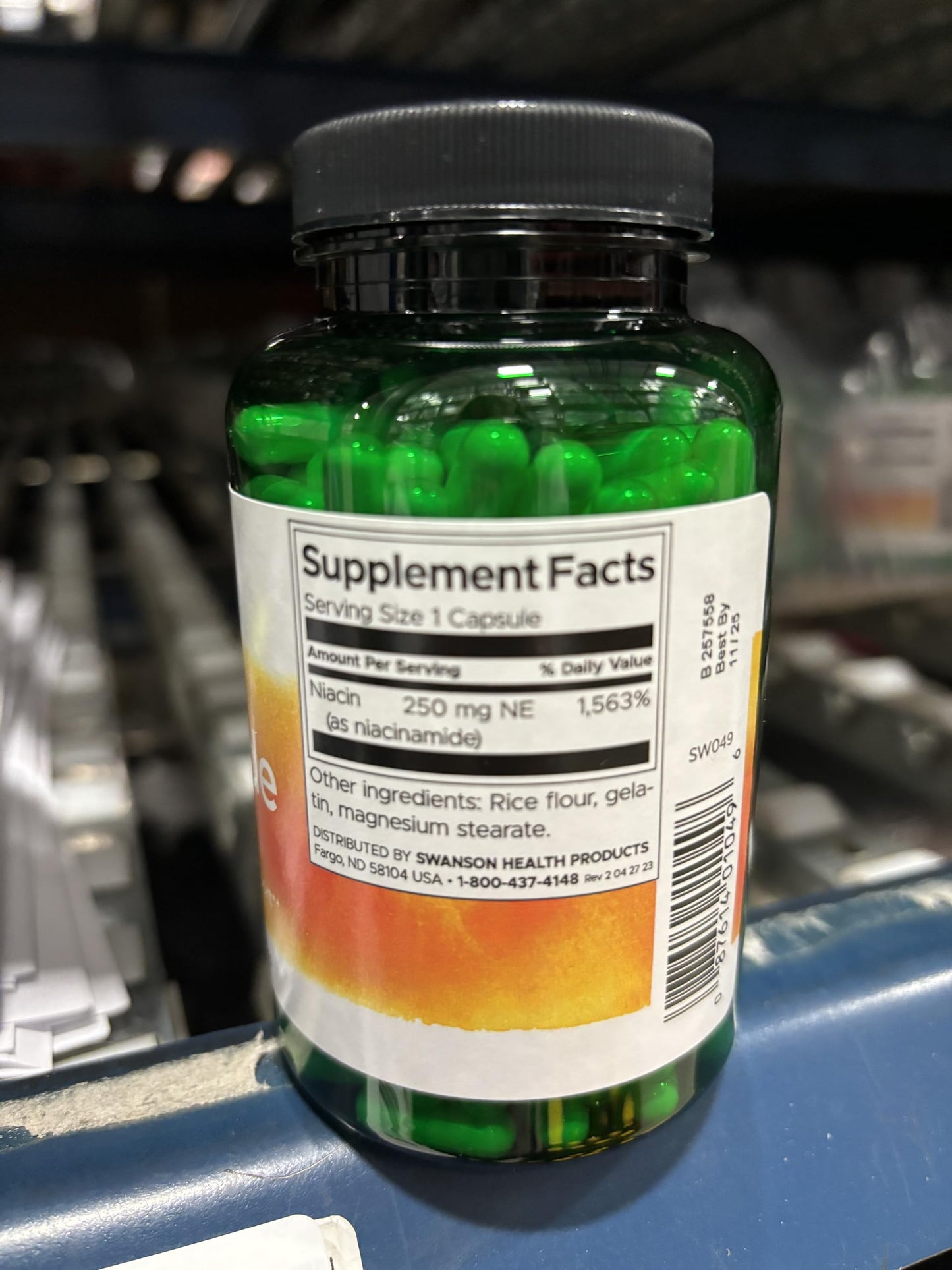 Suplemento Swanson vitamina B3 para función articular saludable