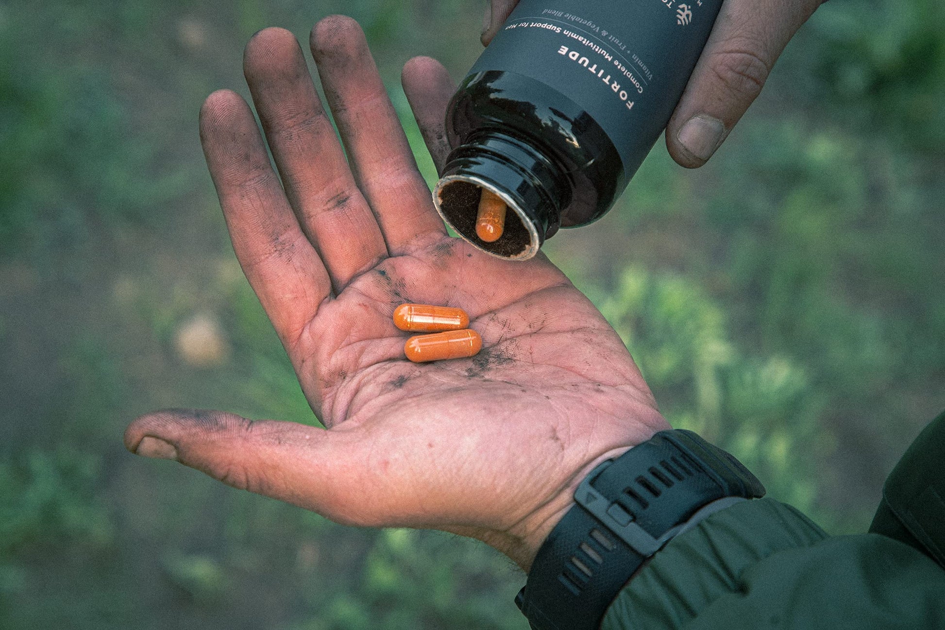 Cápsulas del suplemento multivitamínico Fortitude.