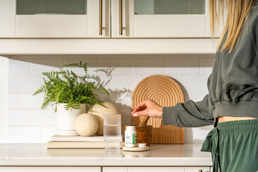 Cápsulas vitamina ADK Nuray para soporte inmunidad y huesos