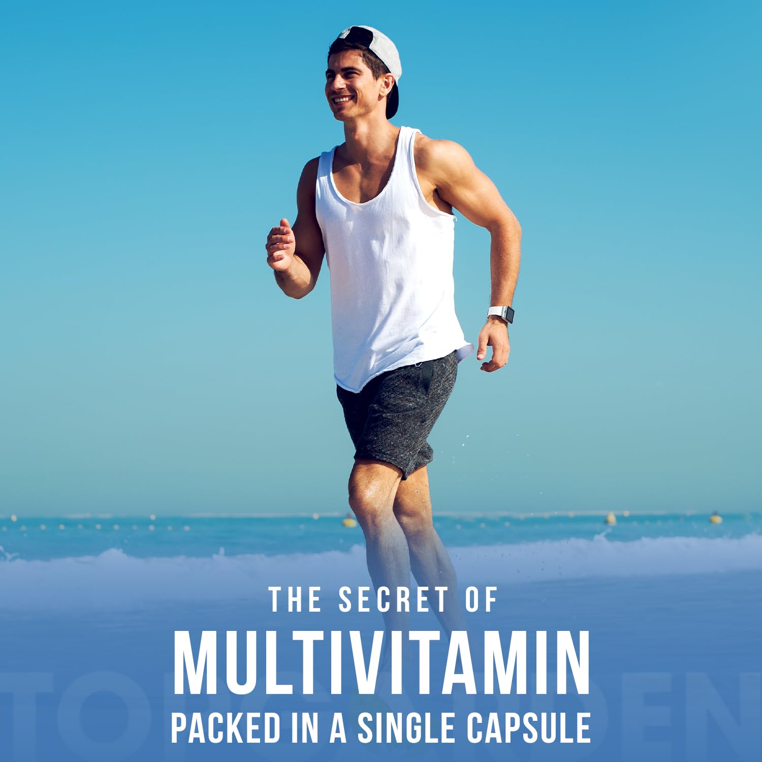 Persona corriendo en la playa con multivitamínico TOPGARDEN