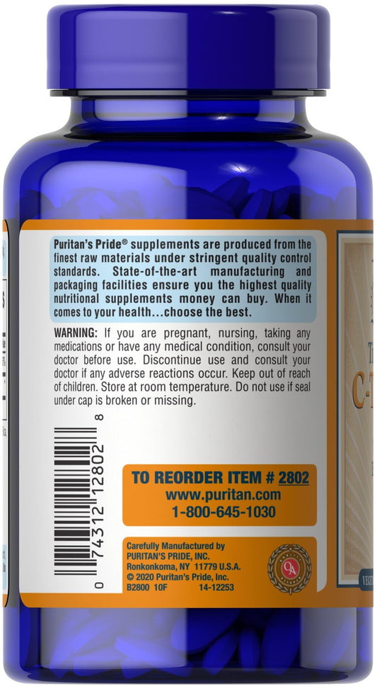 Detalle etiquetado Puritan's Pride vitamina C con rosa mosqueta