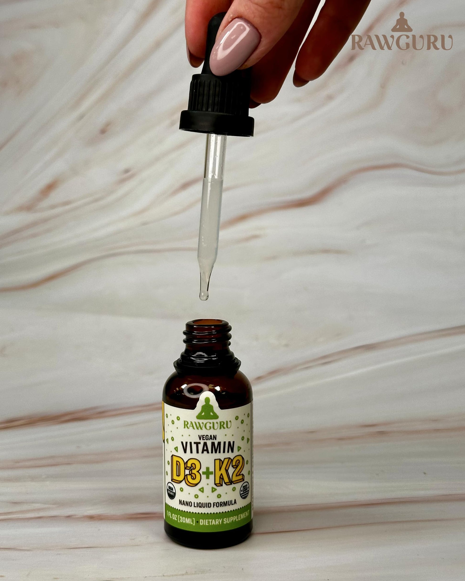 Etiqueta frontal gotas vitaminas D3 y K2 RawGuru
