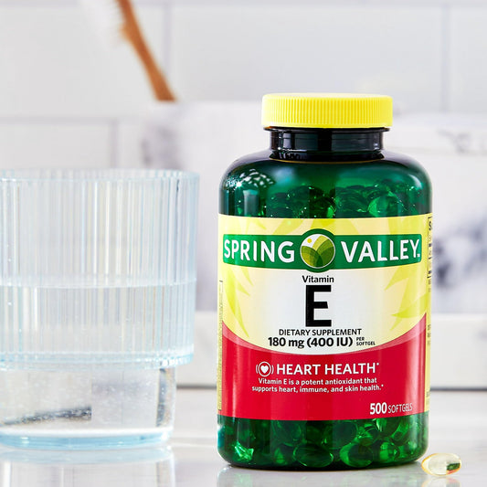 Frasco cápsulas Vitamin E Spring Valley cuidado piel y uñas