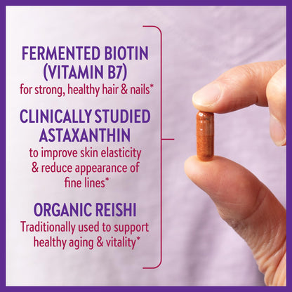 Frasco suplemento vitamínico vegano New Chapter biotina y astaxantina