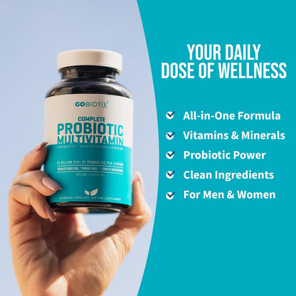 GOBIOTIX multivitamínico probiótico en cápsulas con mano sujetando