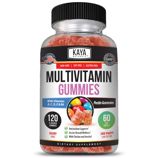 Botella de gomitas multivitamínicas con sabor a fresa
