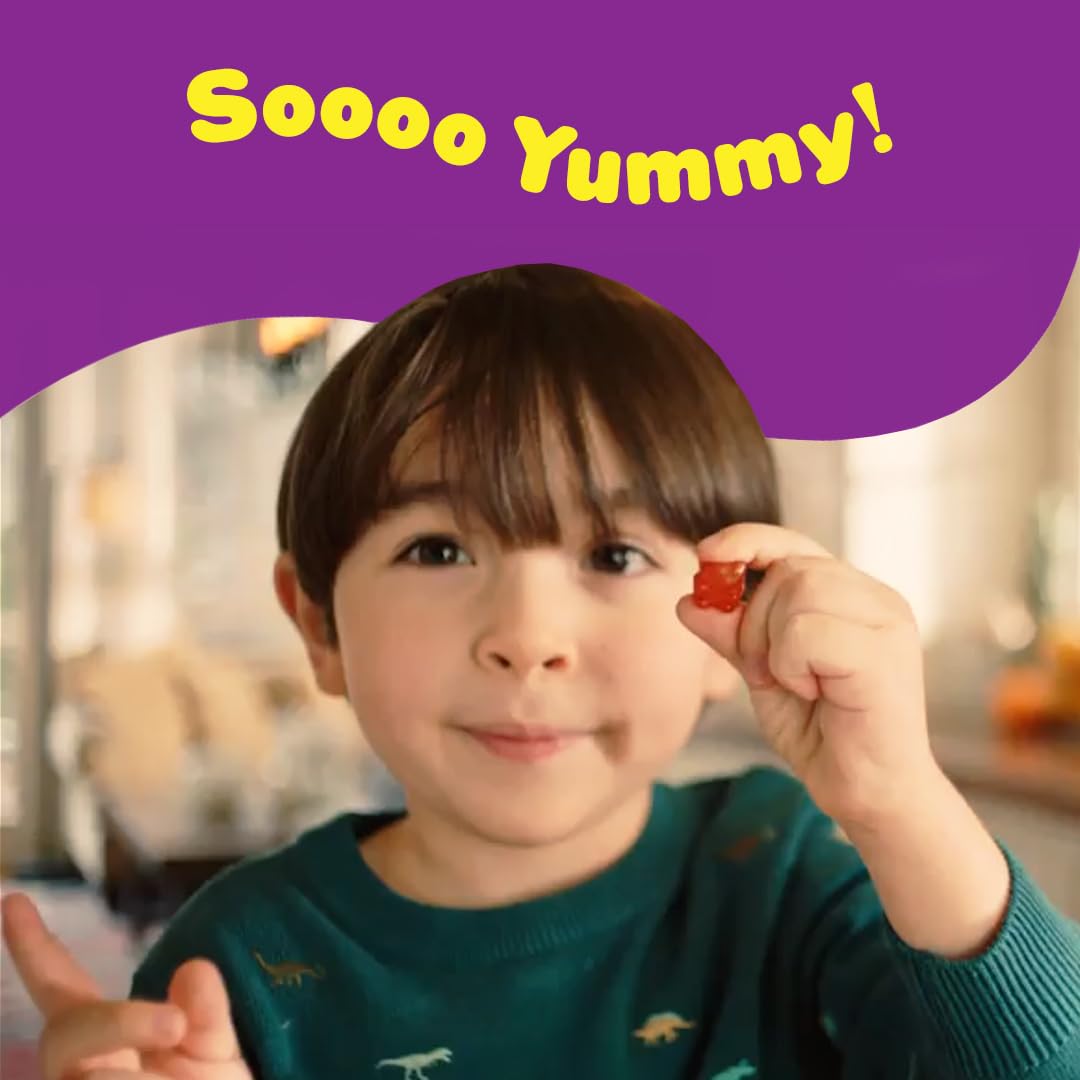 Gomitas sabrosas para niños L'il Critters en mano