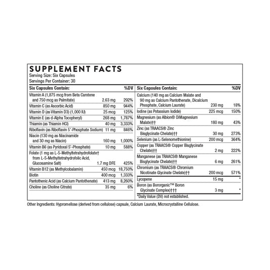 Tabla de información nutricional del multivitamínico THORNE para hombres mayores de 50 años.