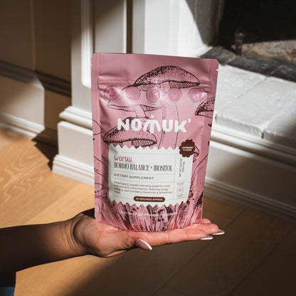 Ingredientes naturales para salud hormonal y menstrual