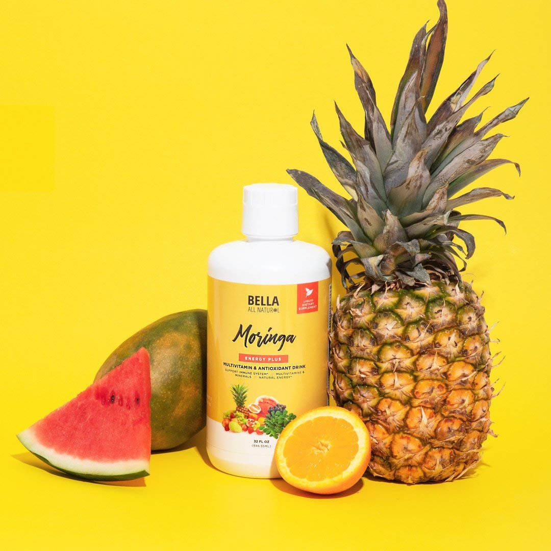 Jugo de Moringa Bella All Natural con frutas tropicales