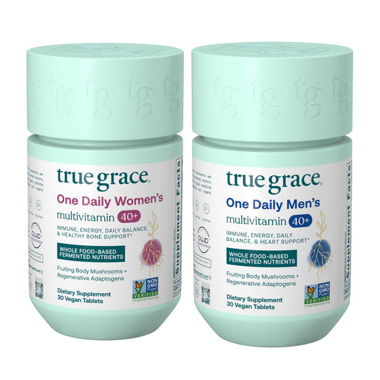 Botellas de multivitaminas para hombres y mujeres True Grace 40+