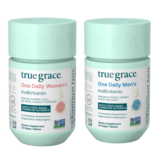 Envases de multivitamínico True Grace para hombres y mujeres