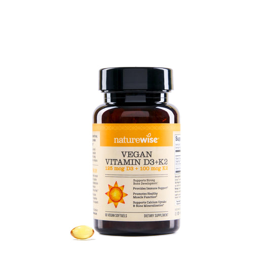 NatureWise suplemento vitamina D3 vegana y B12 en cápsulas blandas