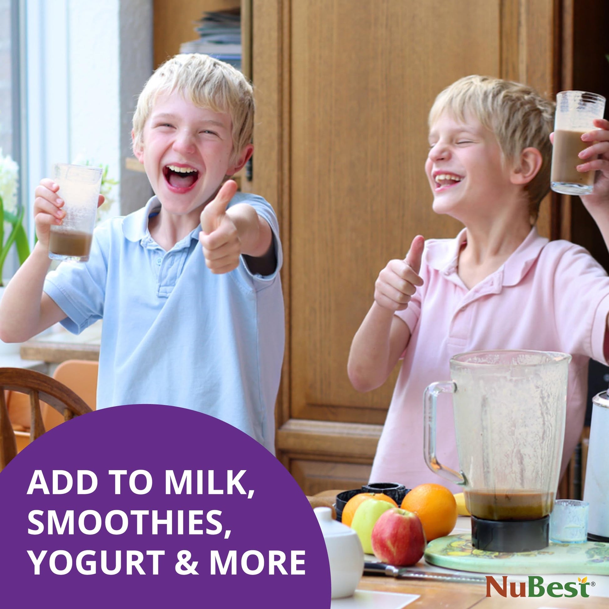 Niños felices con batido de proteína NuBest