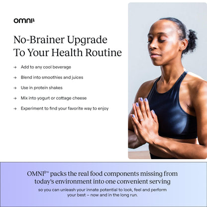 Mujer meditando con suplemento OMNI1 para salud y energía