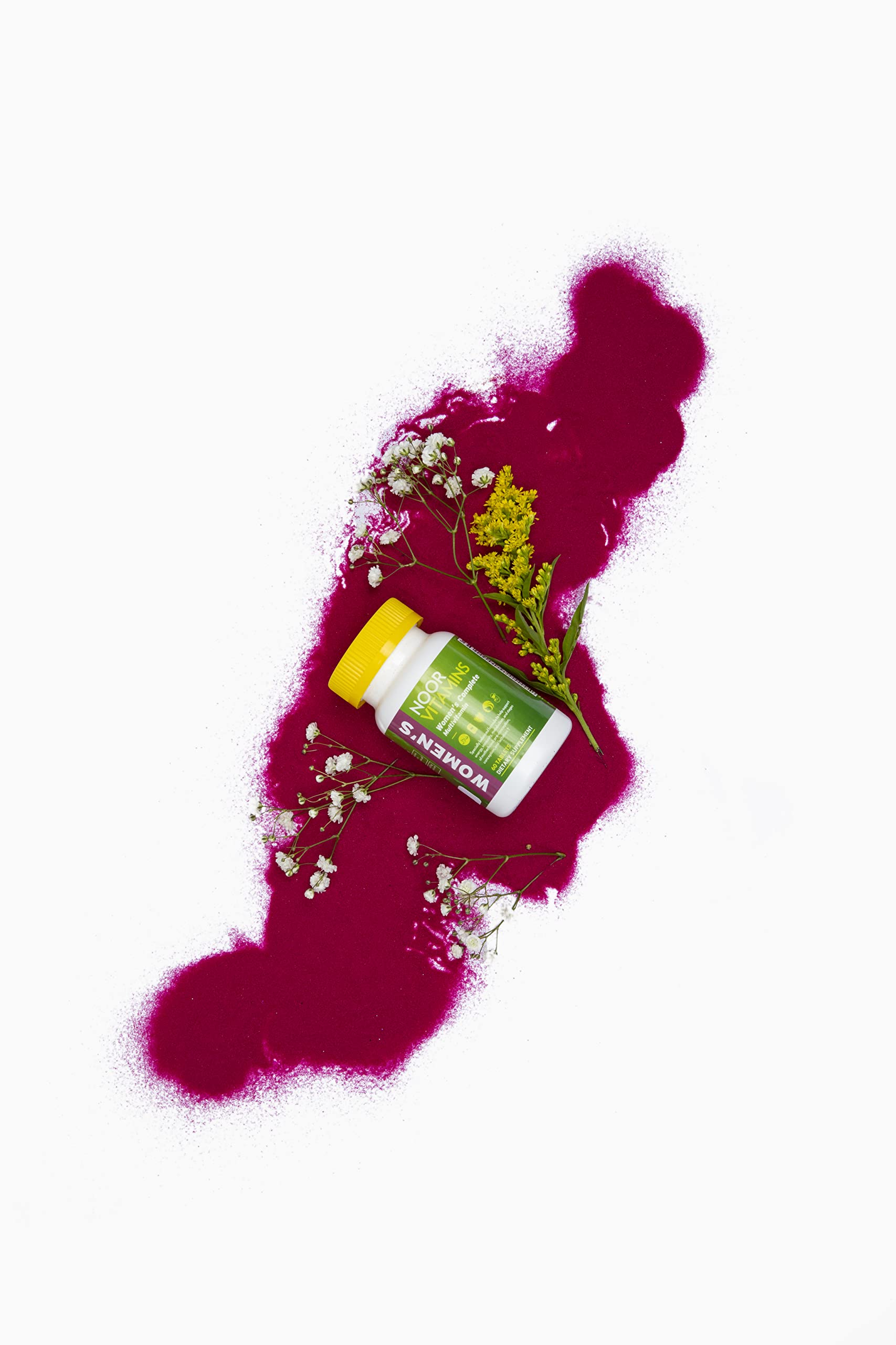 Paquete multivitaminas Noor Vitamins con flores