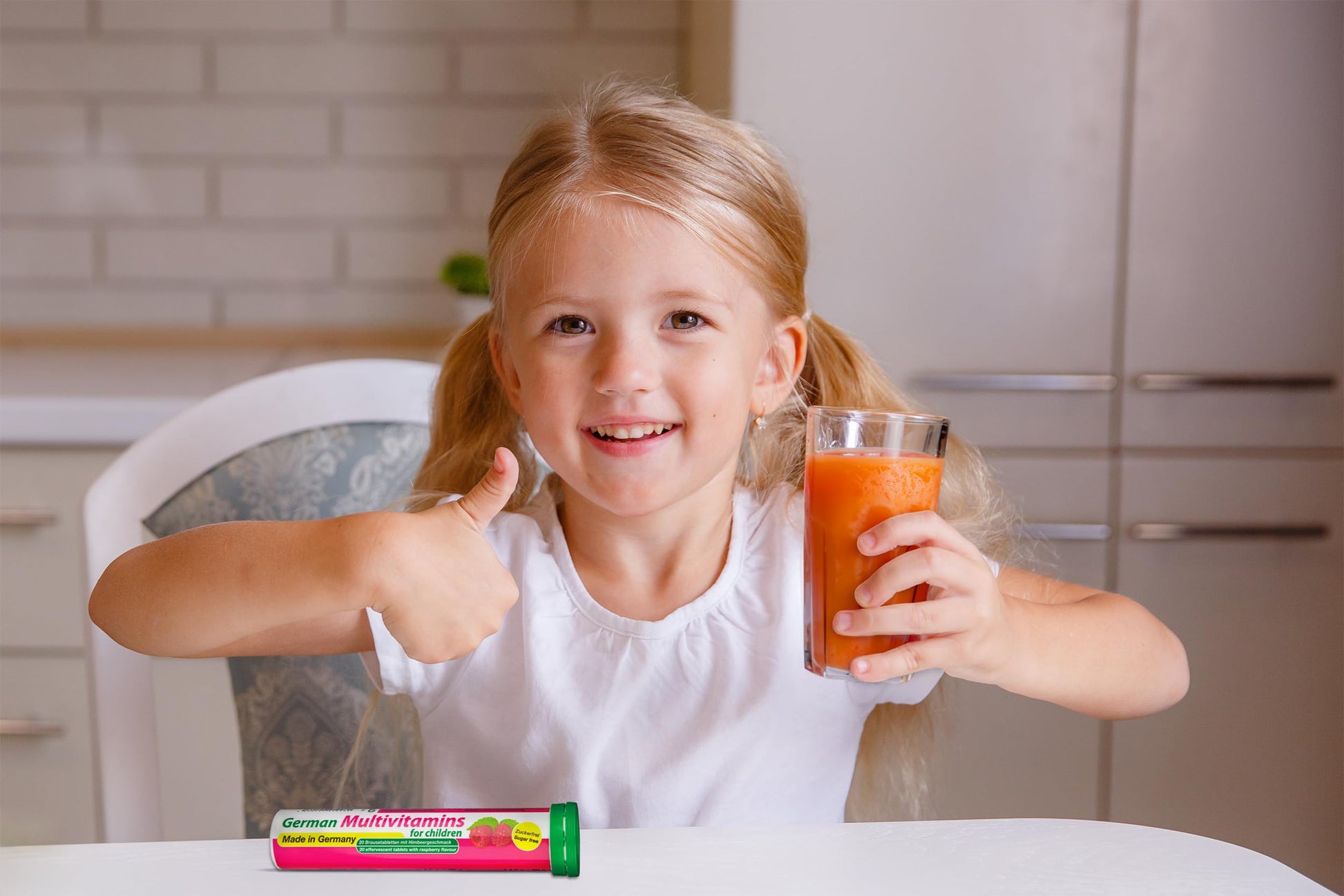Paquete de multivitaminas T&D para energía y salud de niños.