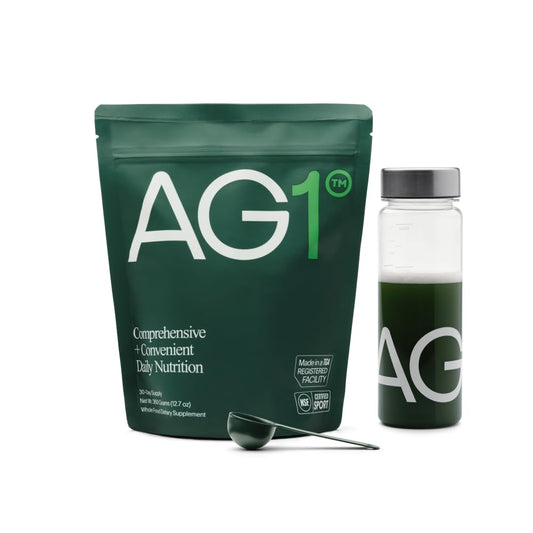 Paquete de suplemento AG1 en verde con shaker