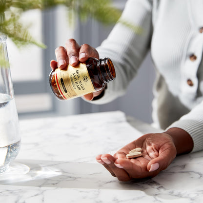 Solgar fórmula avanzada para piel brillante y cabello fuerte