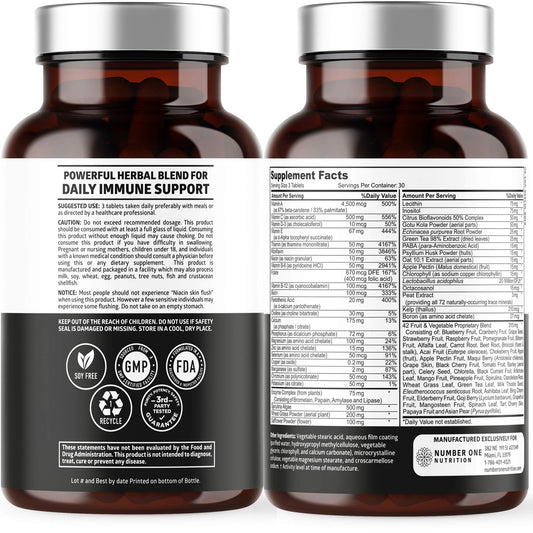 Tabletas multivitamínicas veganas con verduras crudas