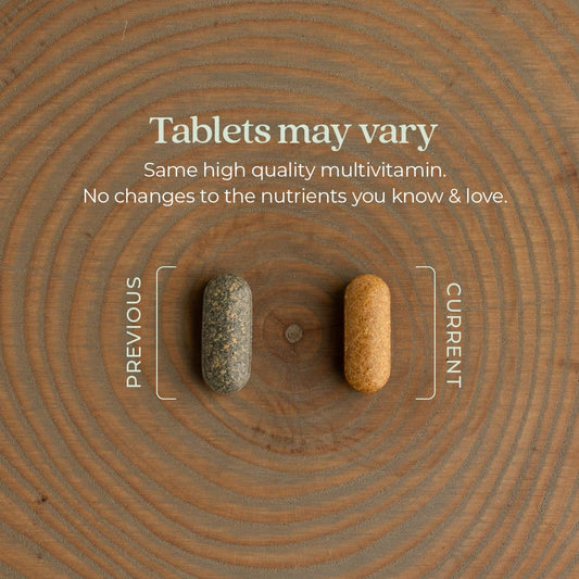 Variedad de tabletas de multivitamínico New Chapter.