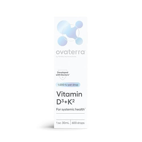 Frasco de vitaminas D3 K2 líquidas con gotero y etiqueta