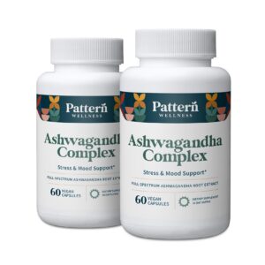Frasco de suplemento Pattern Wellness Ashwagandha con 120 cápsulas veganas
