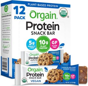 Paquete de barras de proteína veganas Orgain sabor chocolate