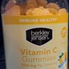 Envase de gomitas Vitamina C Berkley Jensen