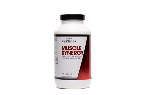 Frente de Beverly International Muscle Synergy 240 tabletas