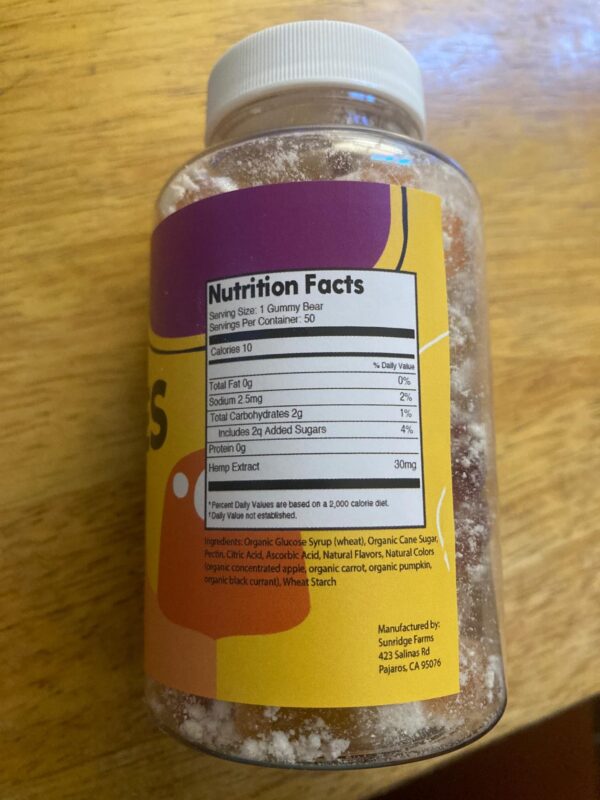 Cápsulas y frasco en primer plano