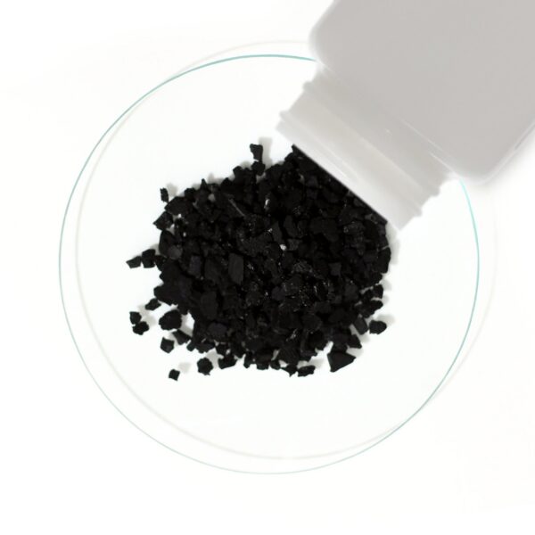 Botella cuadrada carbón activado para ahorro espacio