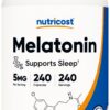 Botella de Nutricost Melatonina 5mg 240 cápsulas