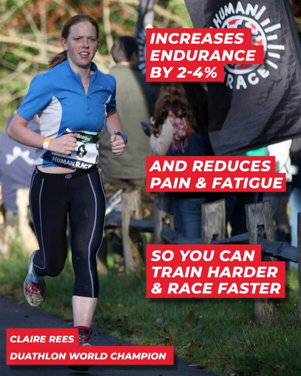 Gomitas rojas de cafeína frente al empaque