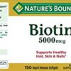 Cápsulas blandas Nature's Bounty Biotina para piel y cabello sano
