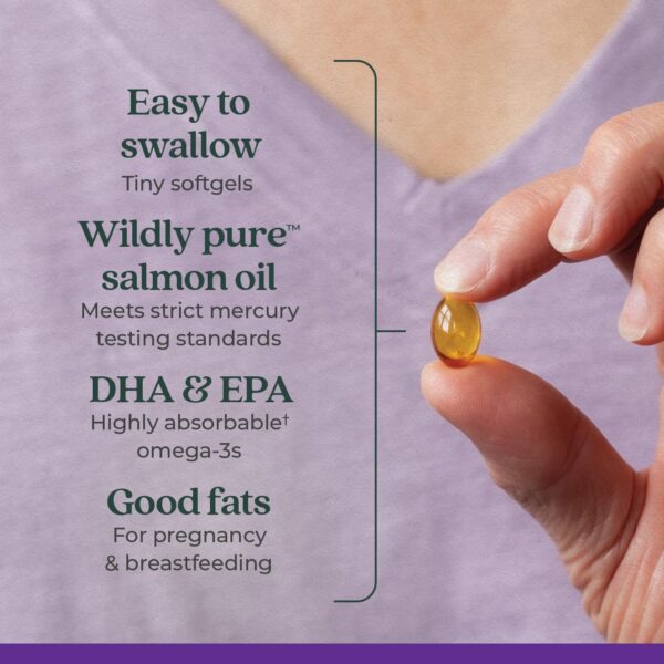 Cápsulas blandas Wholemega New Chapter aceite pescado vista cercana