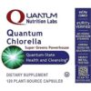 Tablero con cápsulas de chlorella para detox y antioxidantes
