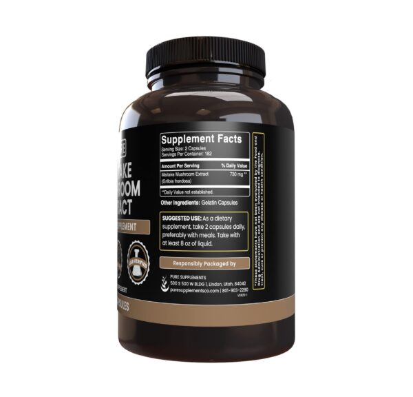 Version 1.0.0 Cápsulas de Hongo Maitake Pure Original sobre fondo blanco