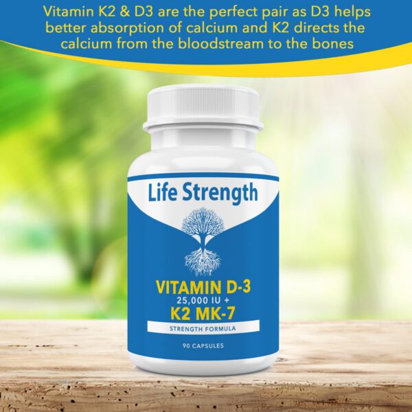 Cápsulas pequeñas de vitamina K2 y D3 LifeStrength para fácil ingesta