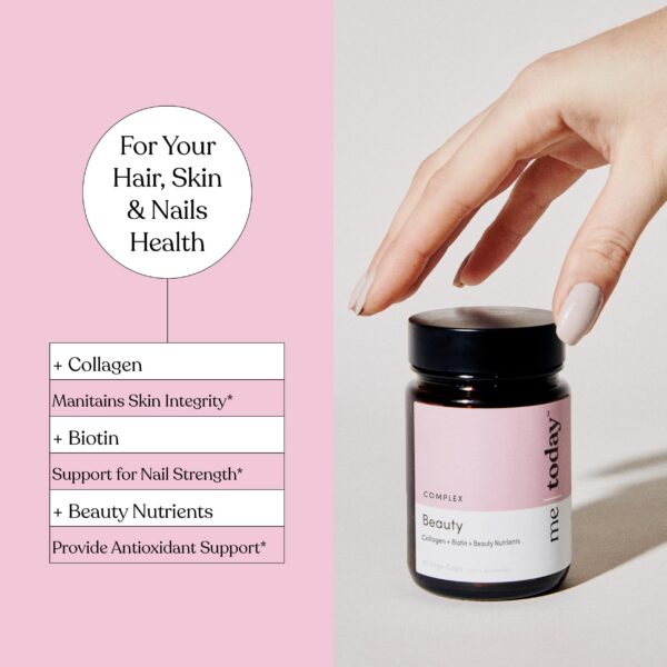 Cápsulas suplemento me today con vitamina C y colágeno