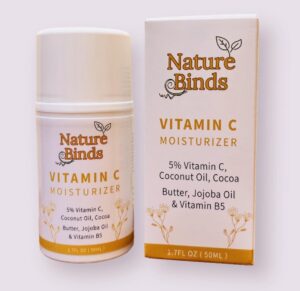 Crema hidratante NatureBinds con vitamina c para piel suave e hidratada