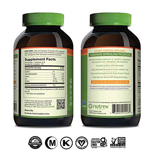 Cucharadita con polvo espirulina Nutrex Hawaii