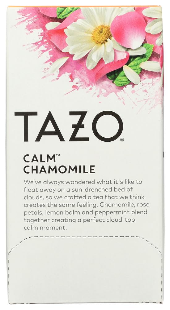 Detalle de bolsitas de té herbal de manzanilla TAZO
