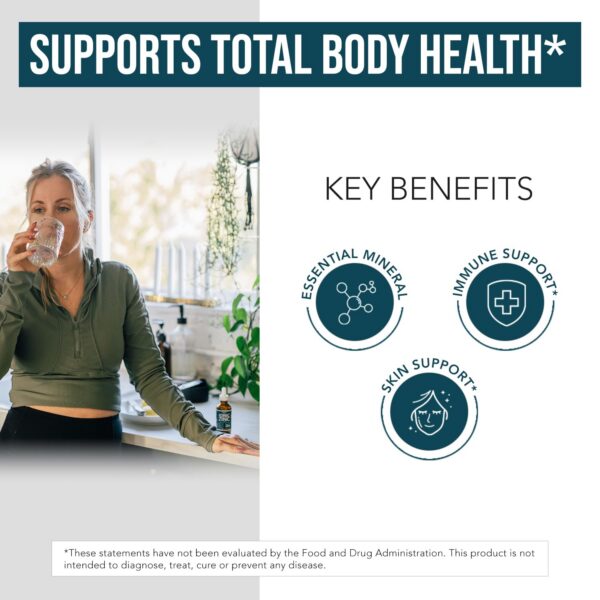 Detalle botella vidrio zinc líquido Triquetra Health