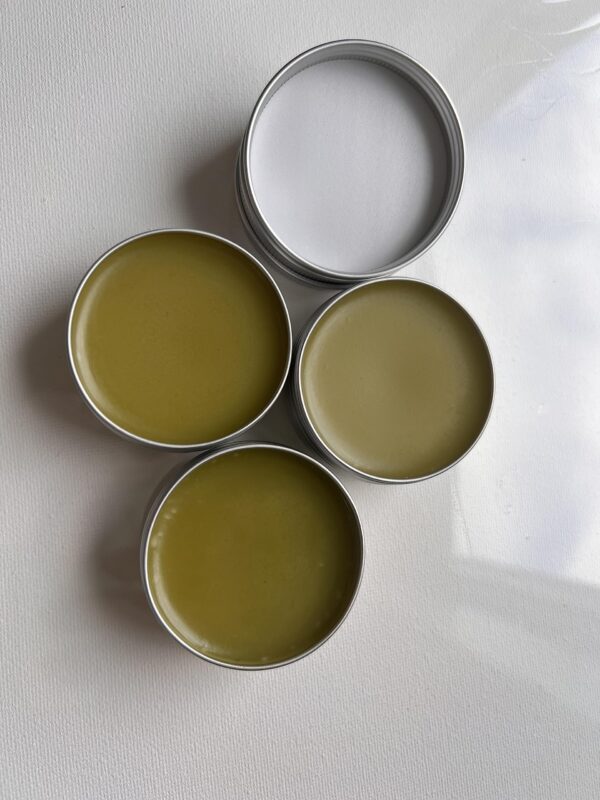 Detalle textura ungüento de ortiga DashOrganics