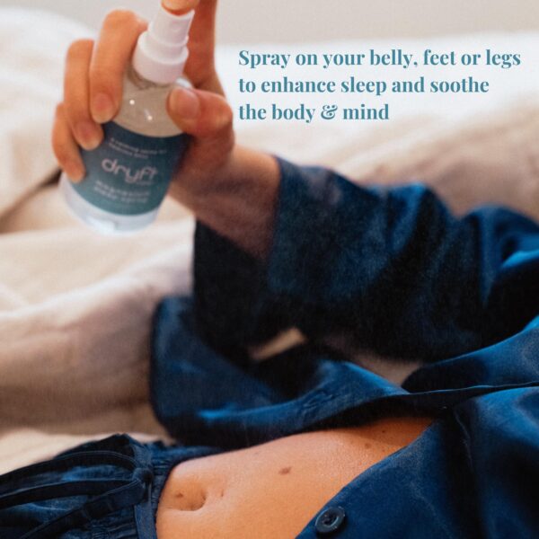 Aplicación del spray en la piel Dryft